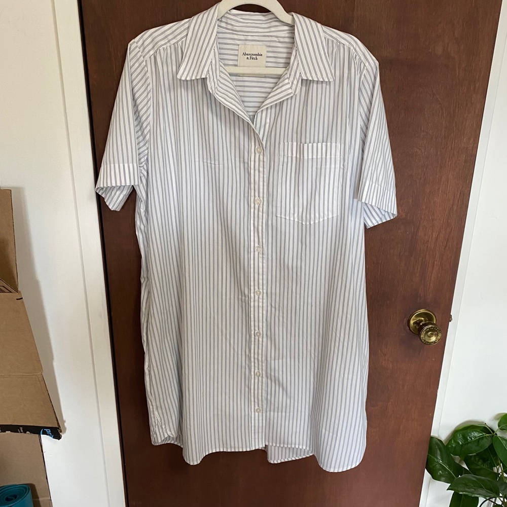NWOT Tall Relaxed Poplin Shirt Dress